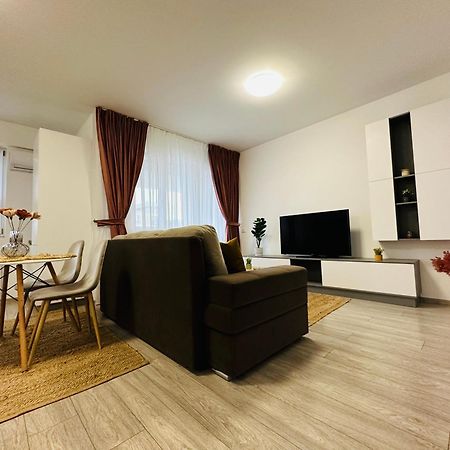 Palas Retreat - Q Residence Iasi Luaran gambar