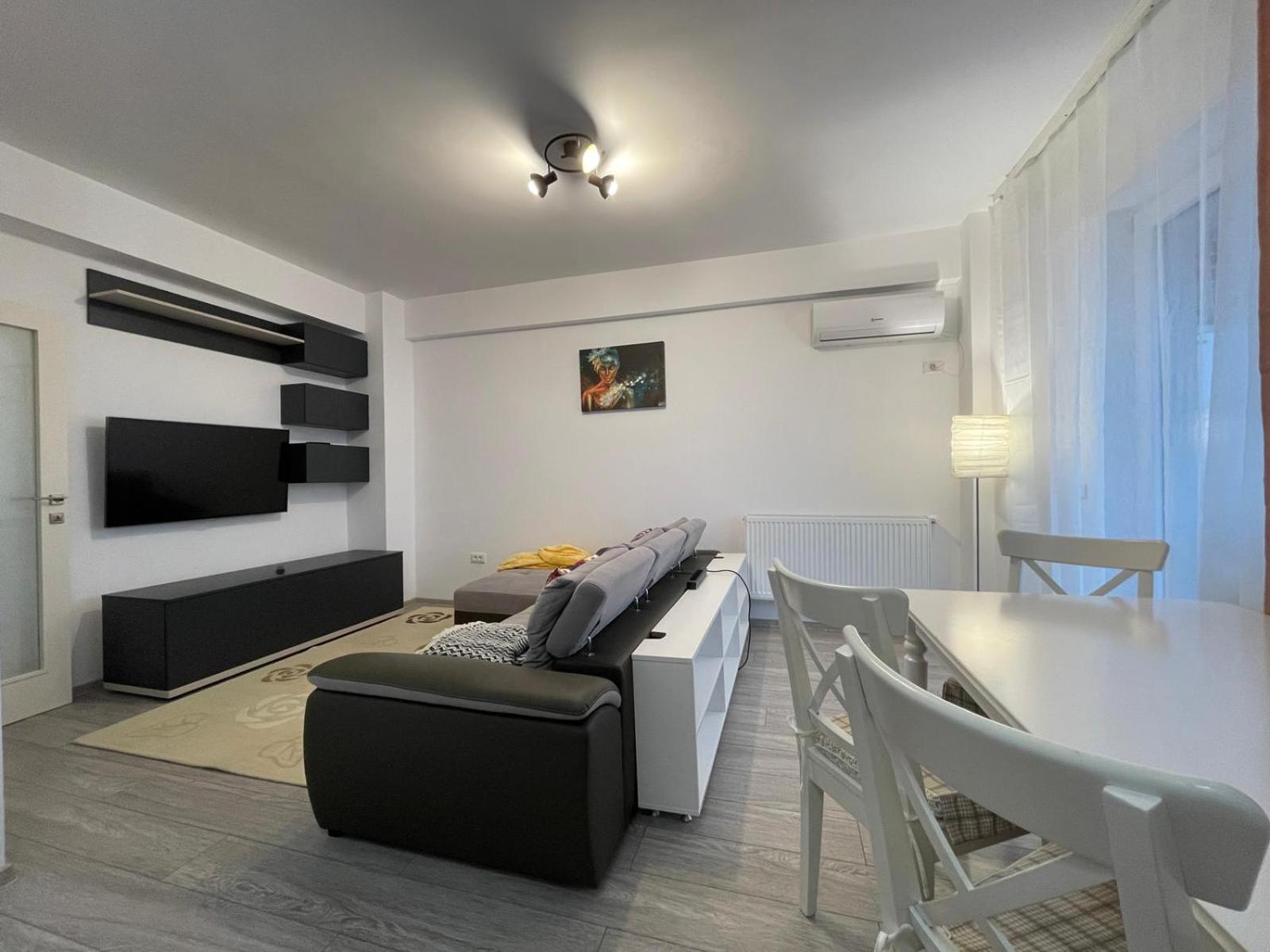 Palas Retreat - Q Residence Iasi Luaran gambar