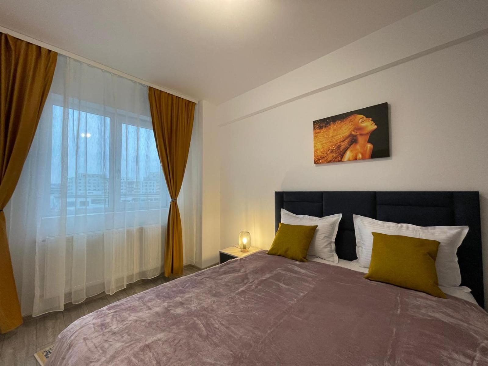 Palas Retreat - Q Residence Iasi Luaran gambar