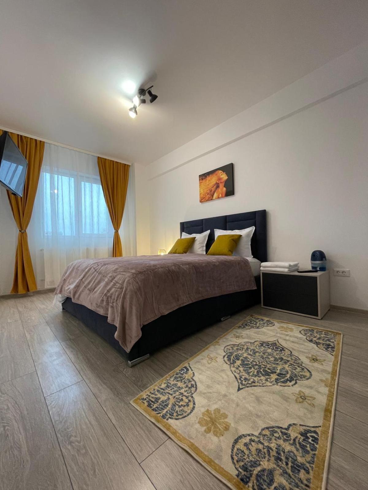 Palas Retreat - Q Residence Iasi Luaran gambar