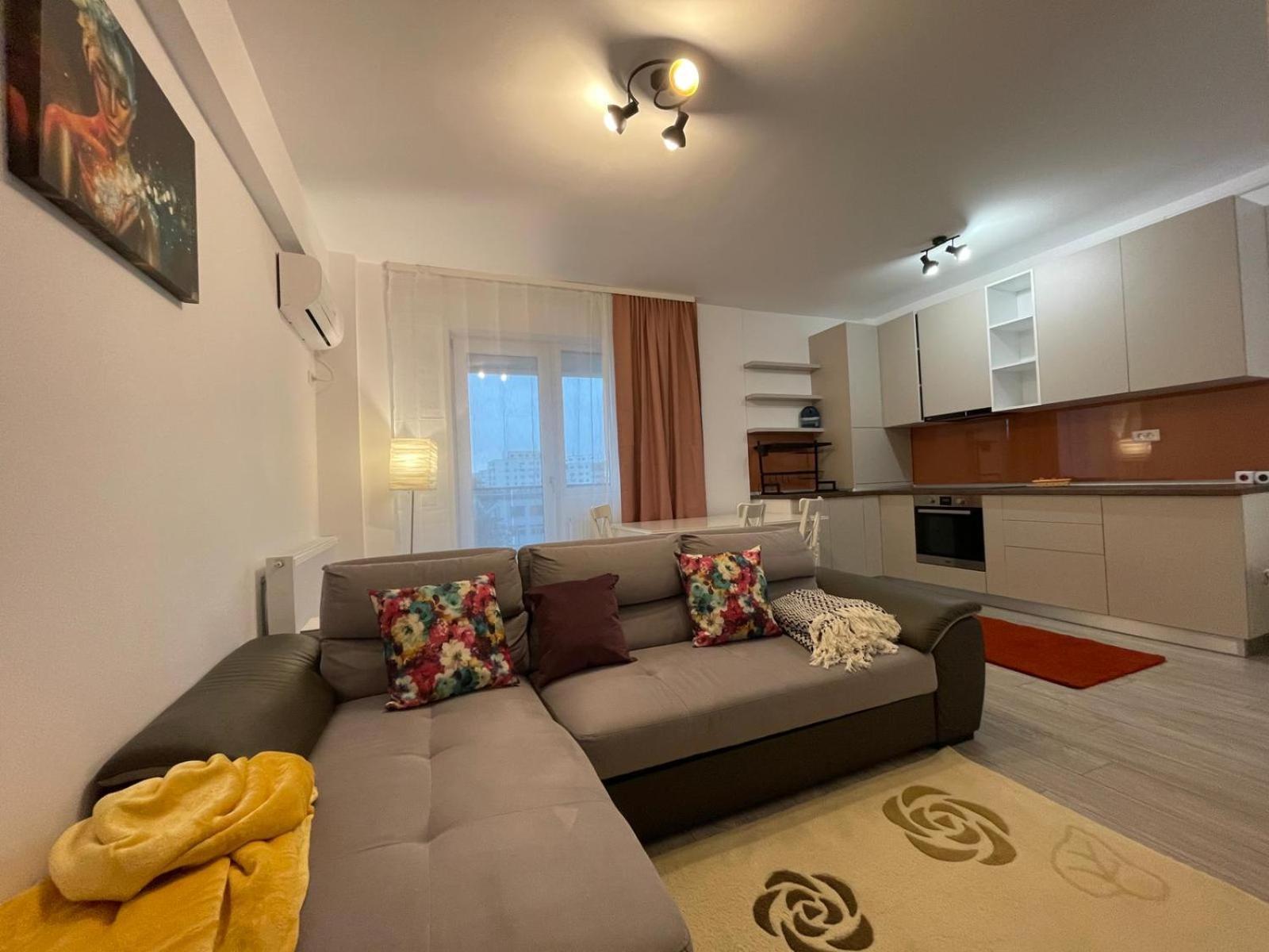 Palas Retreat - Q Residence Iasi Luaran gambar