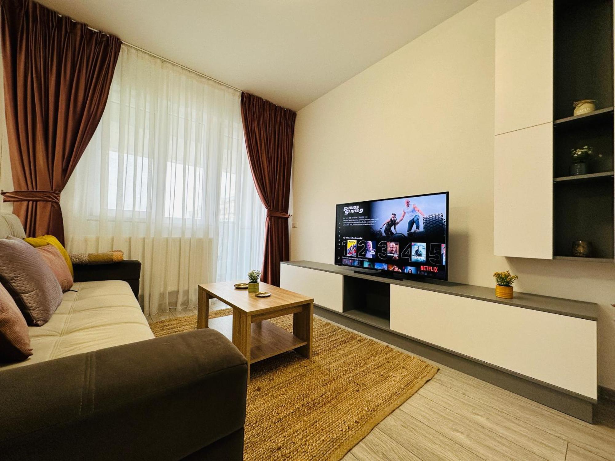 Palas Retreat - Q Residence Iasi Luaran gambar