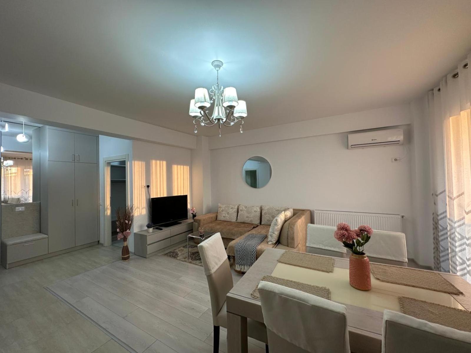 Palas Retreat - Q Residence Iasi Luaran gambar